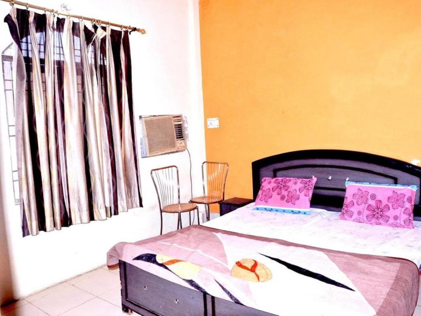Abhiraj Guest House 马图拉 外观 照片